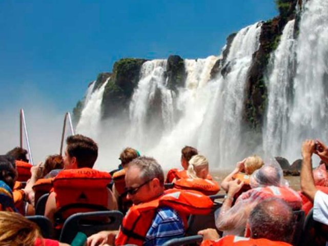 Paquete Iguazu: Traslados + Excursiones básico